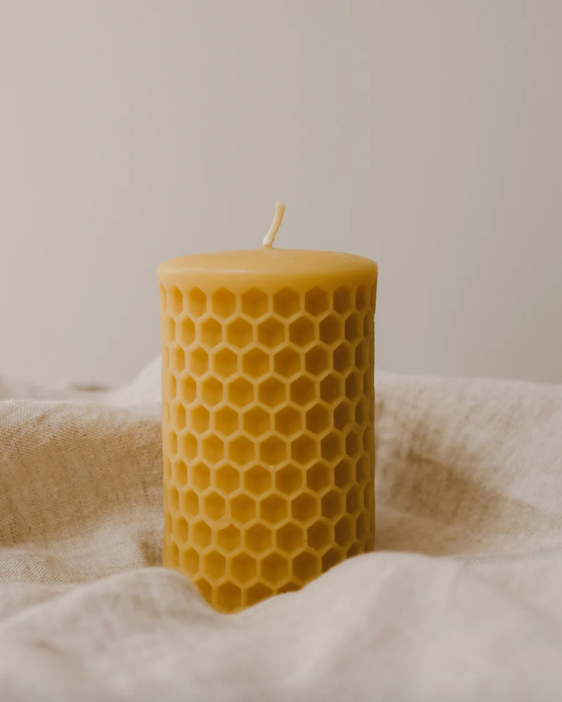 Von - Goldrick Beeswax Honeycomb Pillar Candle